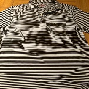 Blue and white stripped vineyard vines performance